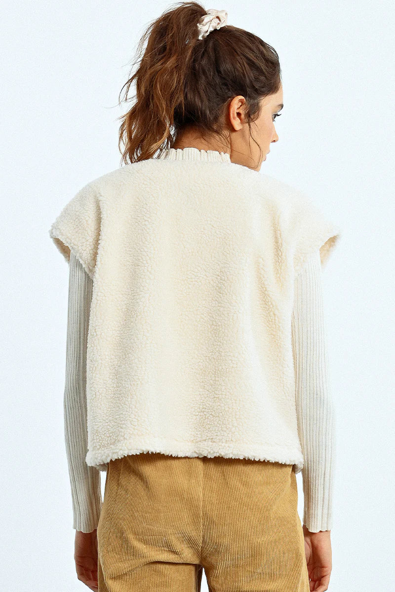 Ivory Faux Fur Sleeveless Jacket