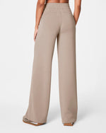 Spanx Air Essentials Wide Leg Sweatpants | Ashwood