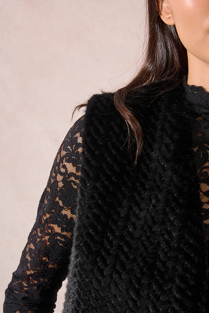 Faux Fur Vest | Black