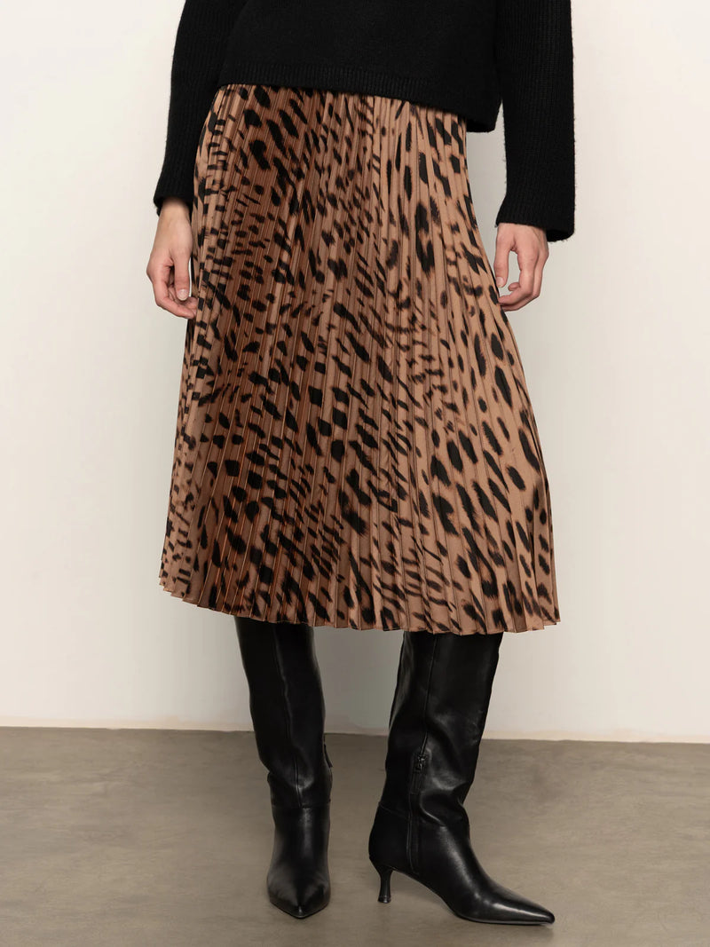 Nostalgia Pleated Midi Skirt | Mocha Leo