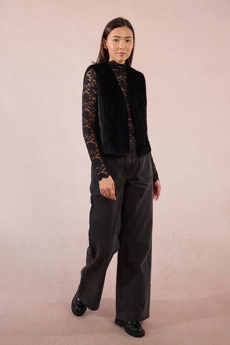 Faux Fur Vest | Black