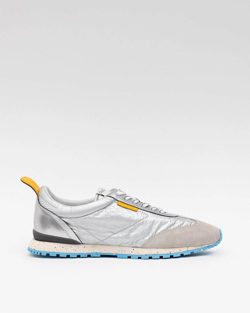 Tokyo Oncept Sneakers | Silver Flash