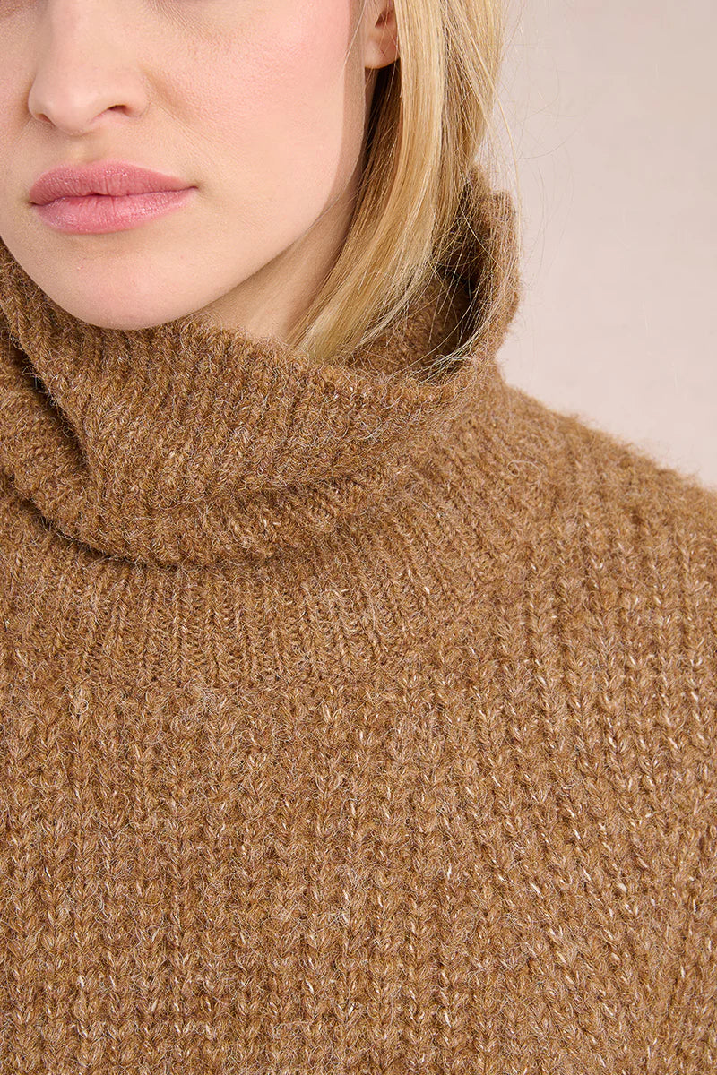 Open Sleeved Sweater Vest | Camel