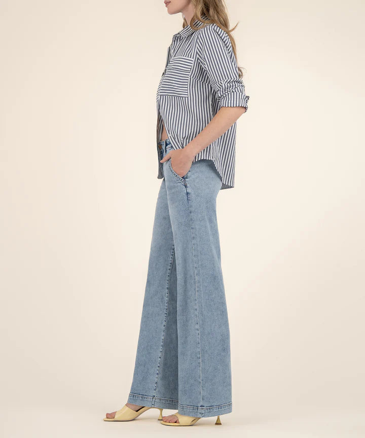 Jean High Rise Wide Leg w/ Trouser Pocket | Light Wash