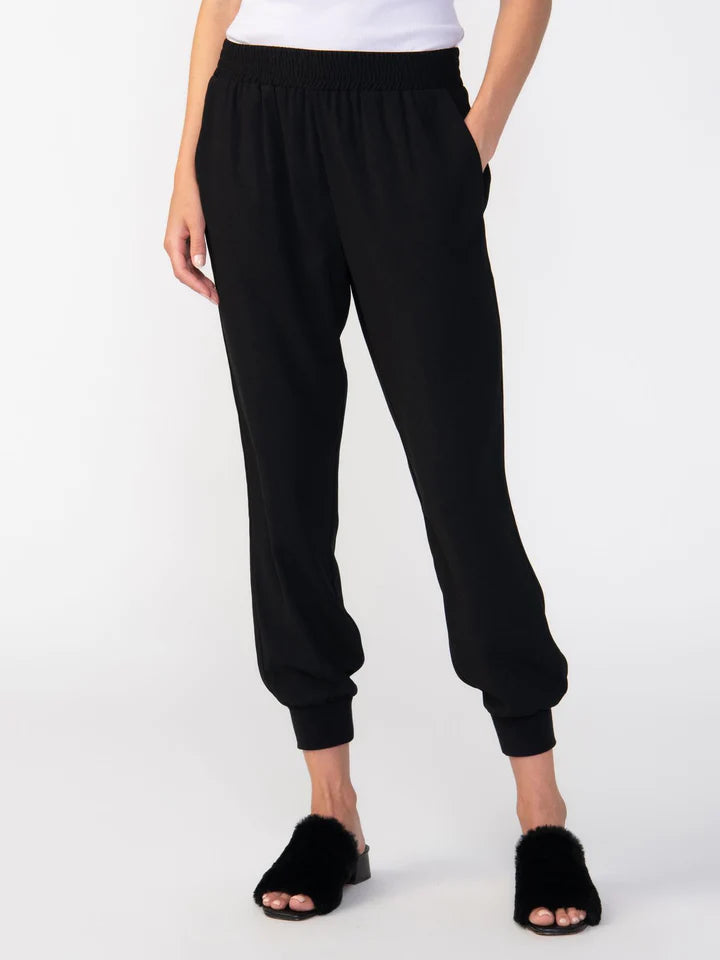 Day Trip Jogger | Black