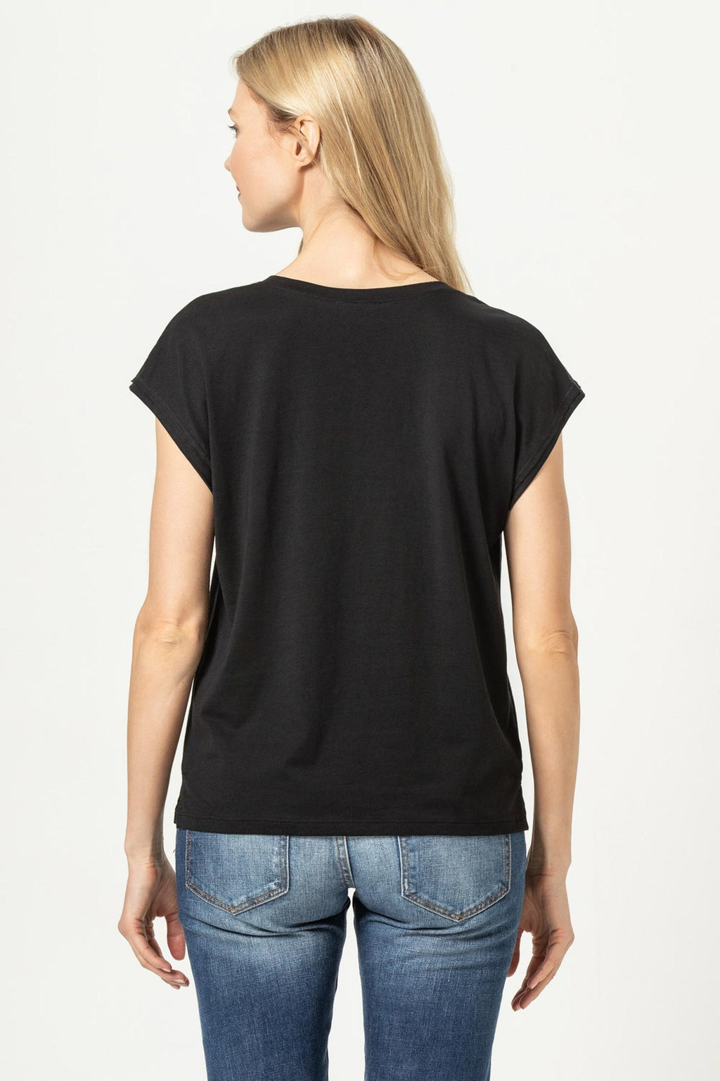 Easy V-Neck | Black