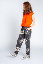 Stormy Monday Banded Pant