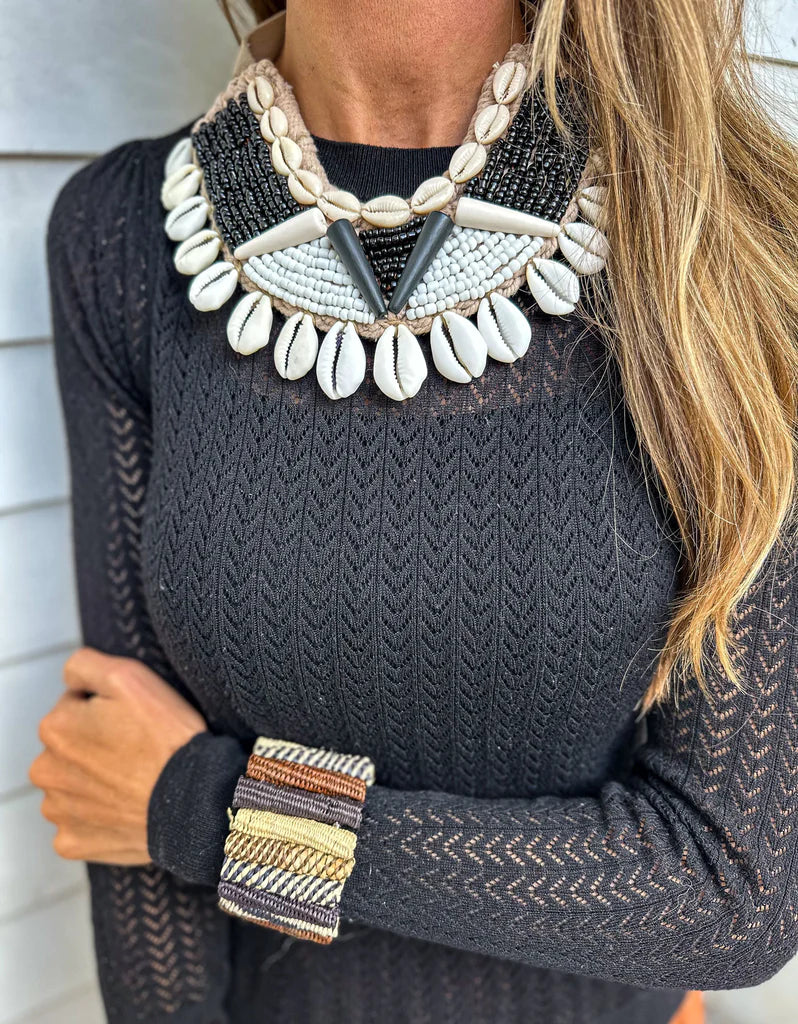 Cowrie collar deals necklace