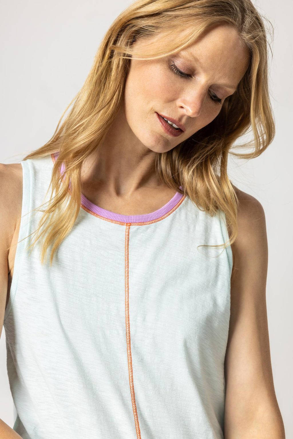 Crewneck Swing Tank | Pool